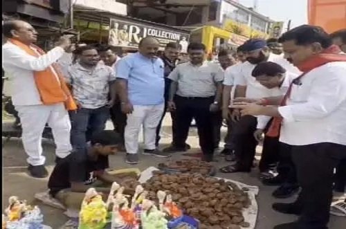 Diwali 2025: गृहमंत्री विजय शर्मा ने दीपावली पर खरीदी ‘मेड इन इंडिया’ की वस्तुएं, दी स्वदेशी अपनाने का संदेश