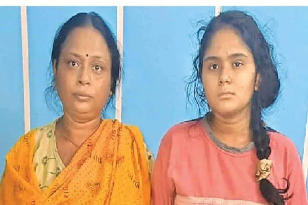 रात में मोबाइल देखने से मना किया, दो बेटियों ने मिलकर पिता की कर दी हत्या