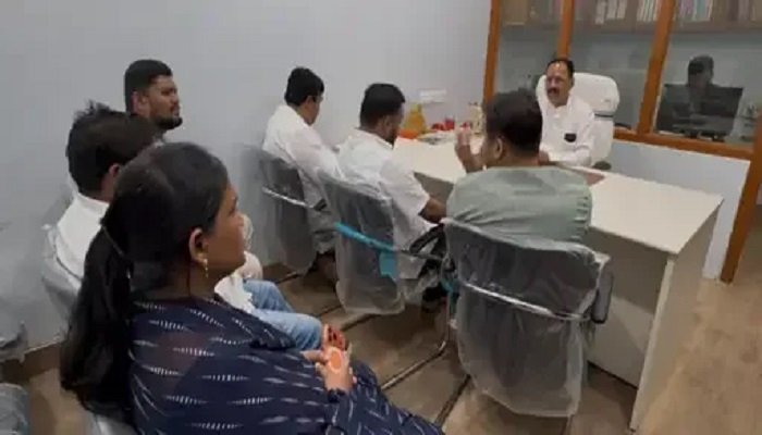 रायपुर निगम में घमासान: भाजपा पार्षदों का अपने ही जोन अध्यक्ष सचिन मेघानी के खिलाफ मोर्चा, तालाबंदी की चेतावनी