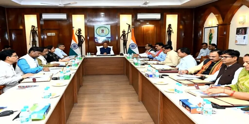 CG Cabinet Meeting: मुख्यमंत्री विष्णुदेव साय की कैबिनेट बैठक में कई अहम फैसलों पर लगी मुहर