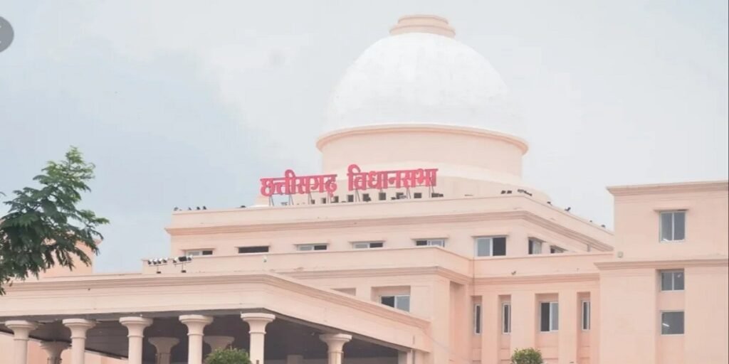CG Vidhansabha Monsoon Session 2026 LIVE: छत्तीसगढ़ विधानसभा में आज बड़े मुद्दों पर होगी चर्चा, विपक्ष-सरकार के बीच तीखी बहस के आसार