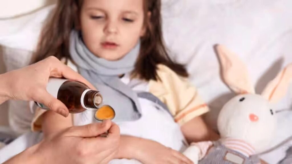 Cold and Flu Medicine: 4 साल से छोटे बच्चों को न दें सर्दी-जुकाम की ये दवा, सरकार ने बताया असुरक्षित