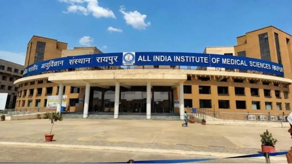 AIIMS Raipur Recruitment 2026: AIIMS रायपुर में ग्रुप-A के 121 पदों पर निकली भर्ती, 65,000+ सैलरी के लिए 16 अगस्त तक करें आवेदन
