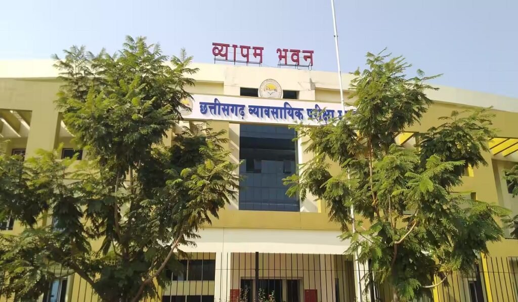 CGSSB Recruitment: भर्ती परीक्षा में फर्जीवाड़े पर लगेगी रोक, आवेदन से जॉइनिंग तक 3-लेवल डिजिटल वेरिफिकेशन; पढ़ें पूरी खबर