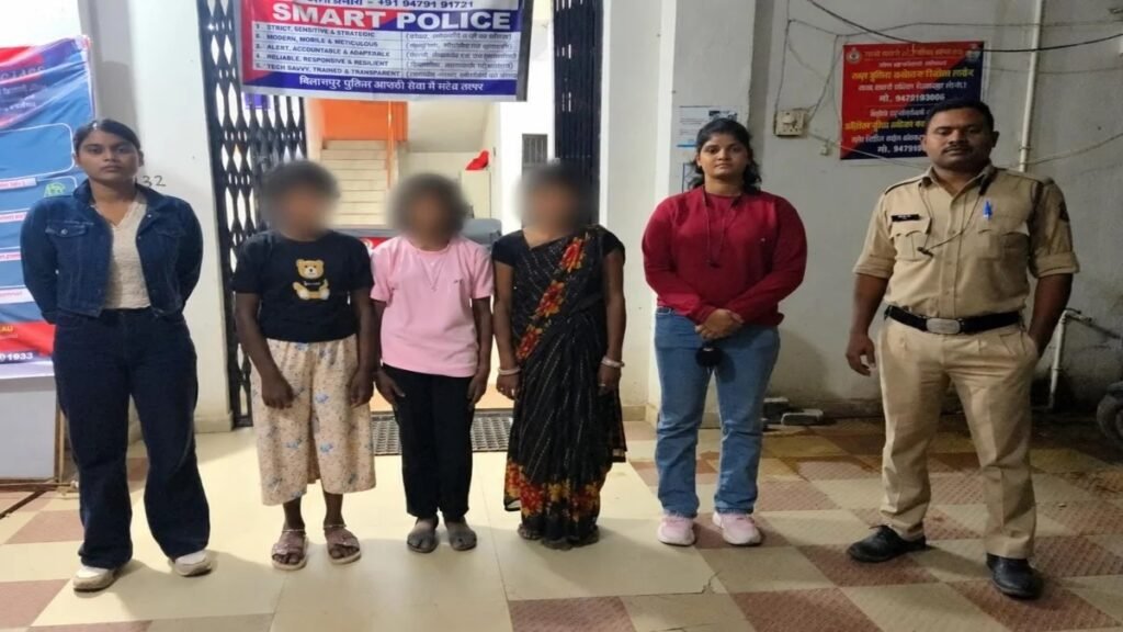 पुलिस की तत्परता लाई रंग: 12 घंटे में मिलीं लापता दो सगी बहनें, मां की आंखों से छलके खुशी के आंसू